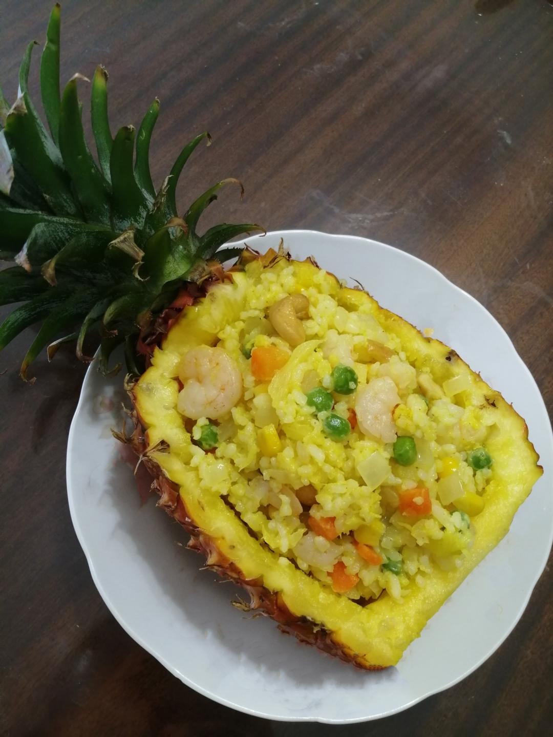 超正の泰式菠萝炒饭