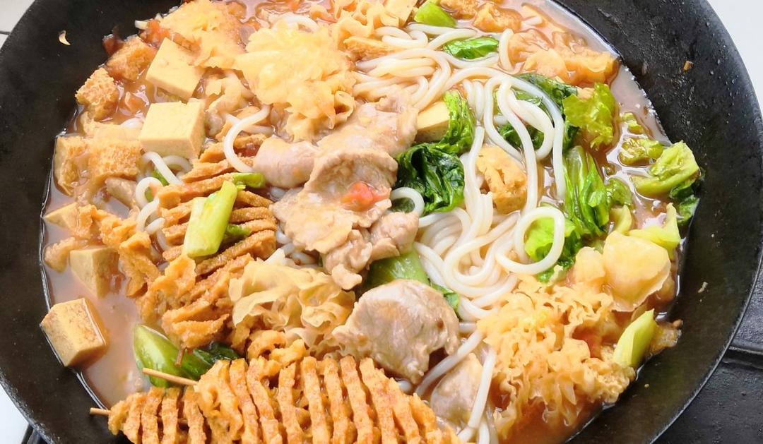 三鲜砂锅米线