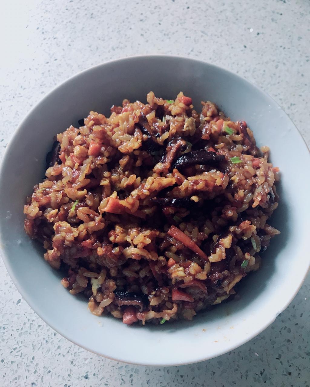 酱油炒饭(超级简单)