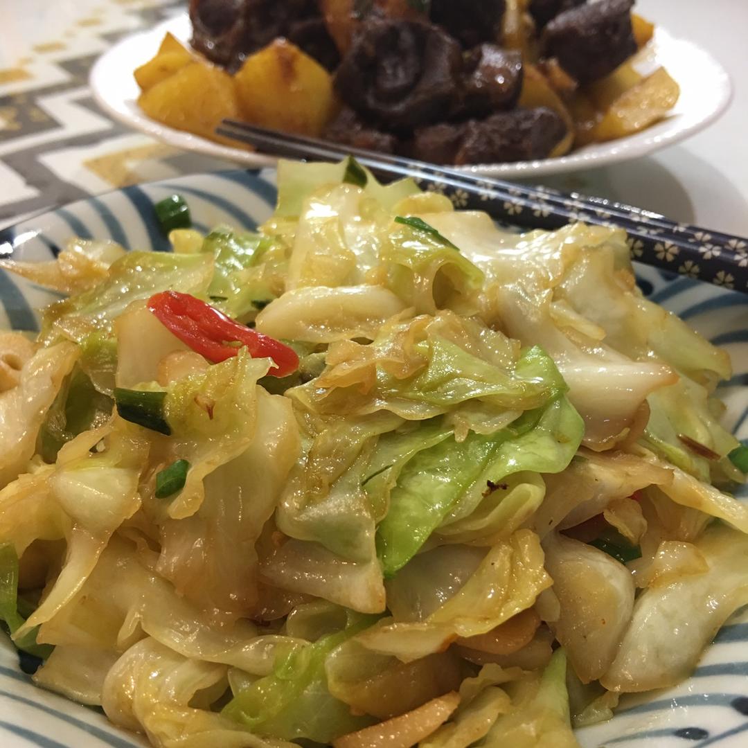 阿婆手撕包菜
