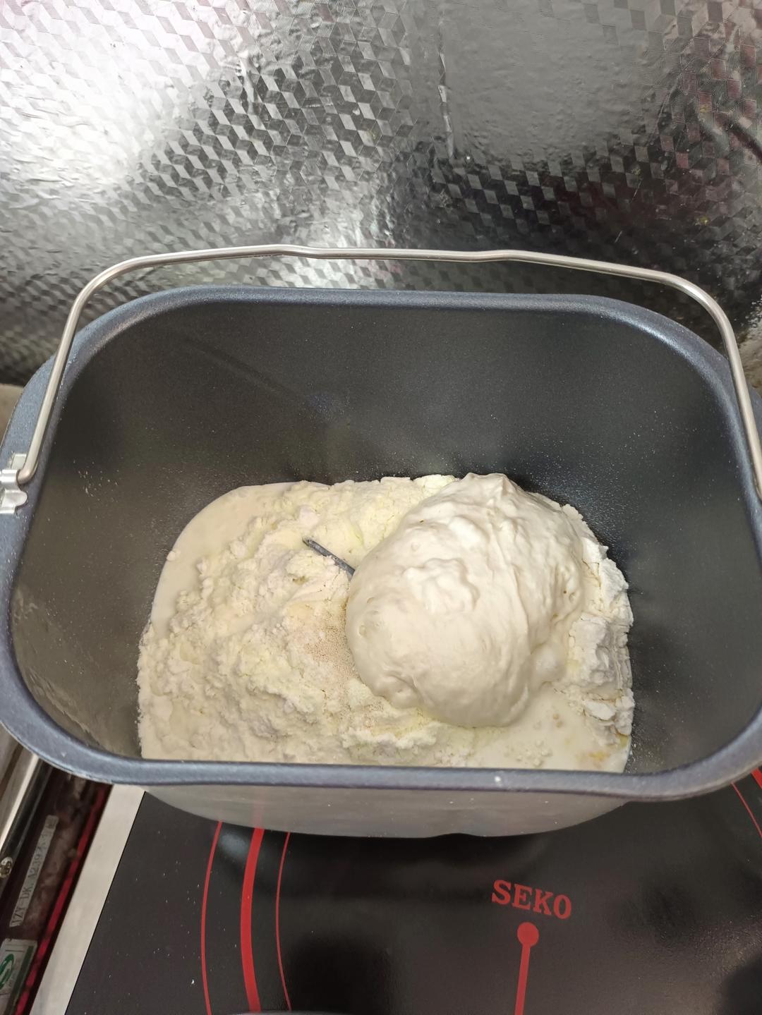 纯奶手撕吐司的做法 步骤1