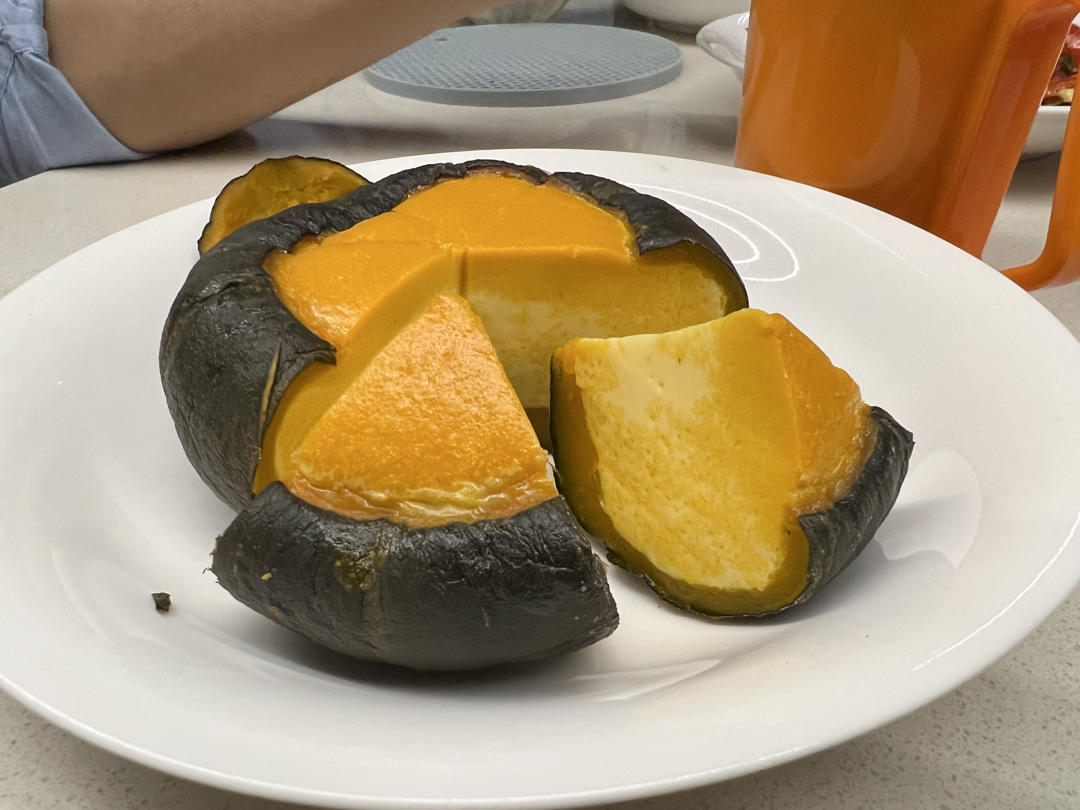 【南瓜布丁】秋冬鸡蛋最完美吃法，粉糯香甜，暖胃暖手！