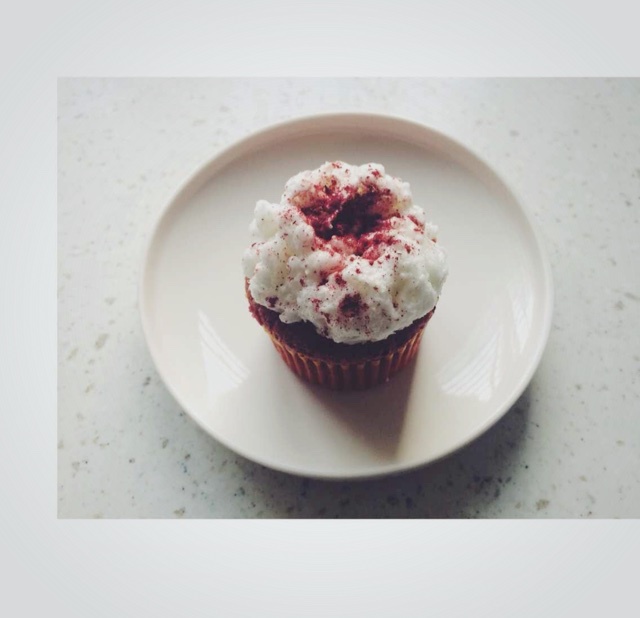 红丝绒戚风杯子蛋糕