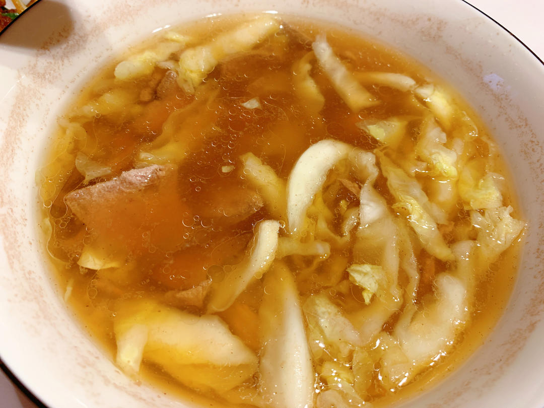 菠菜猪肝汤（猪肝嫩滑汤清澈）
