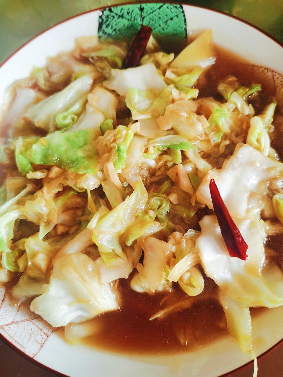 阿婆手撕包菜