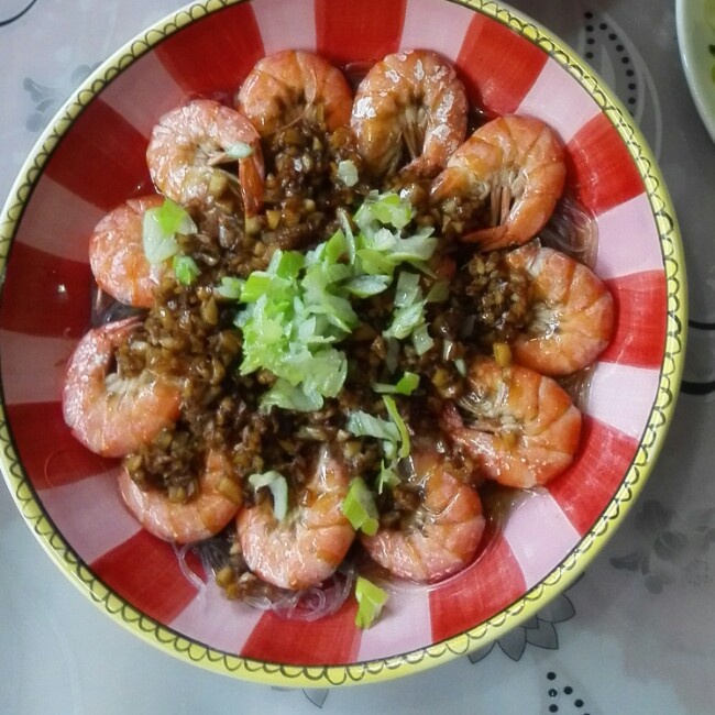 蒜蓉粉丝蒸虾