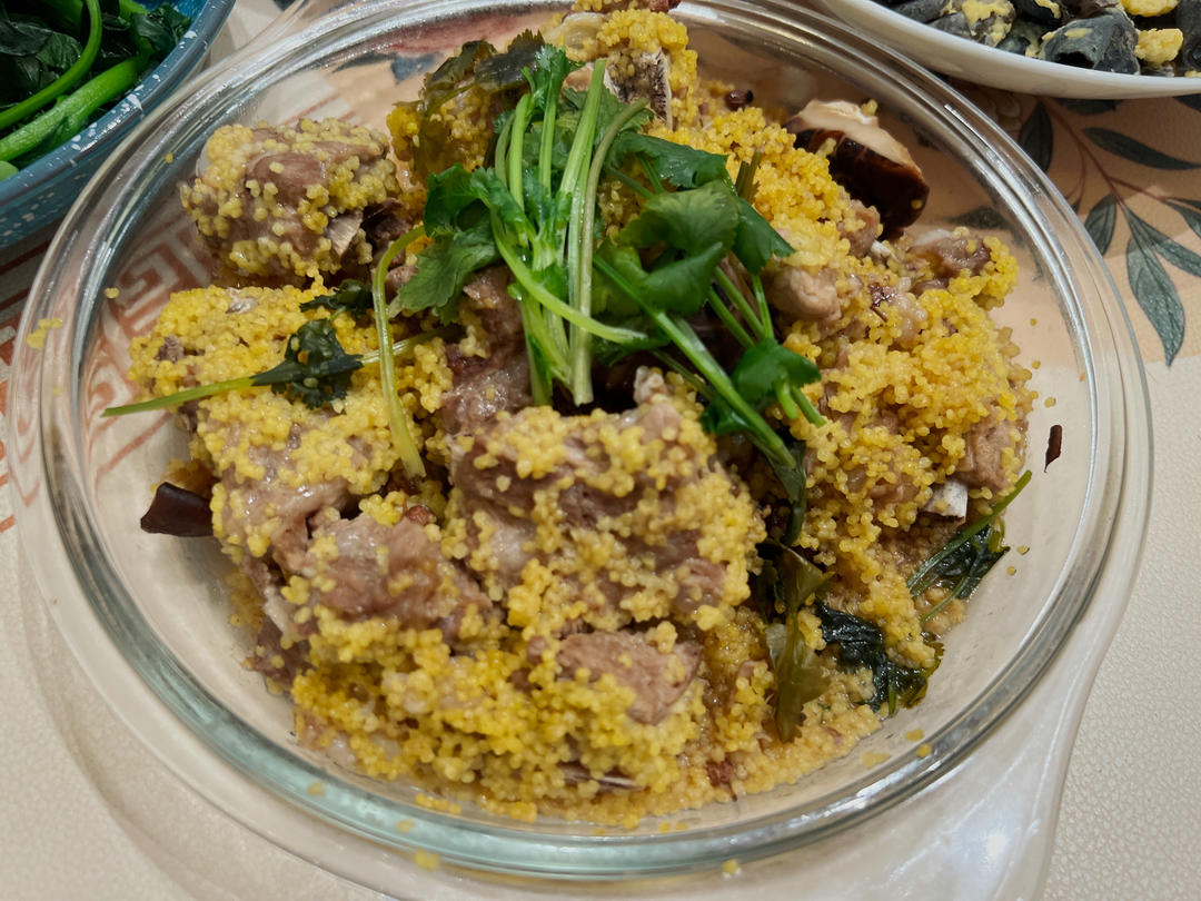 【杂粮厨房】荤素搭配 让你不得不爱的小米蒸排骨！！！转