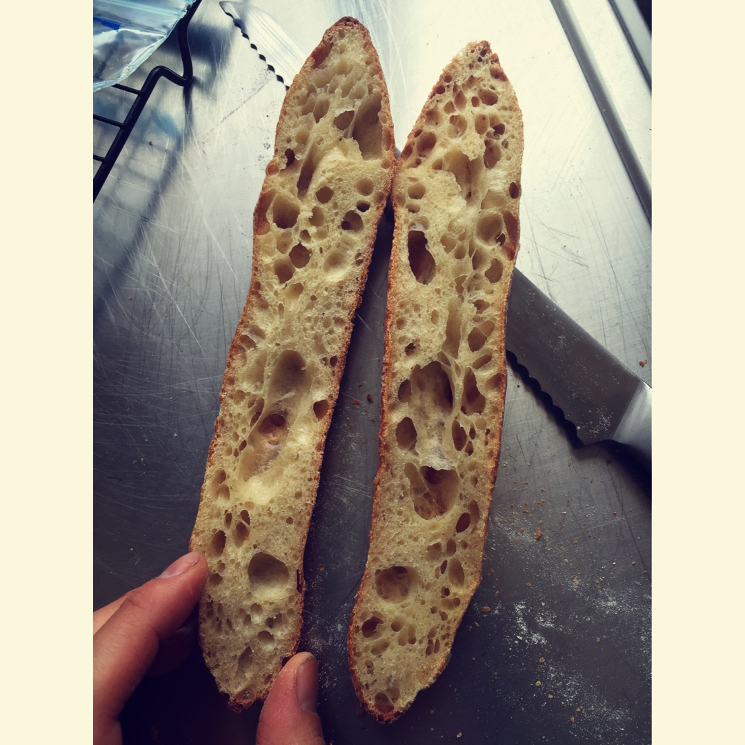 《割口发烧友的面包》—— 口感轻盈松脆的法棍（即发干酵母快手版1）