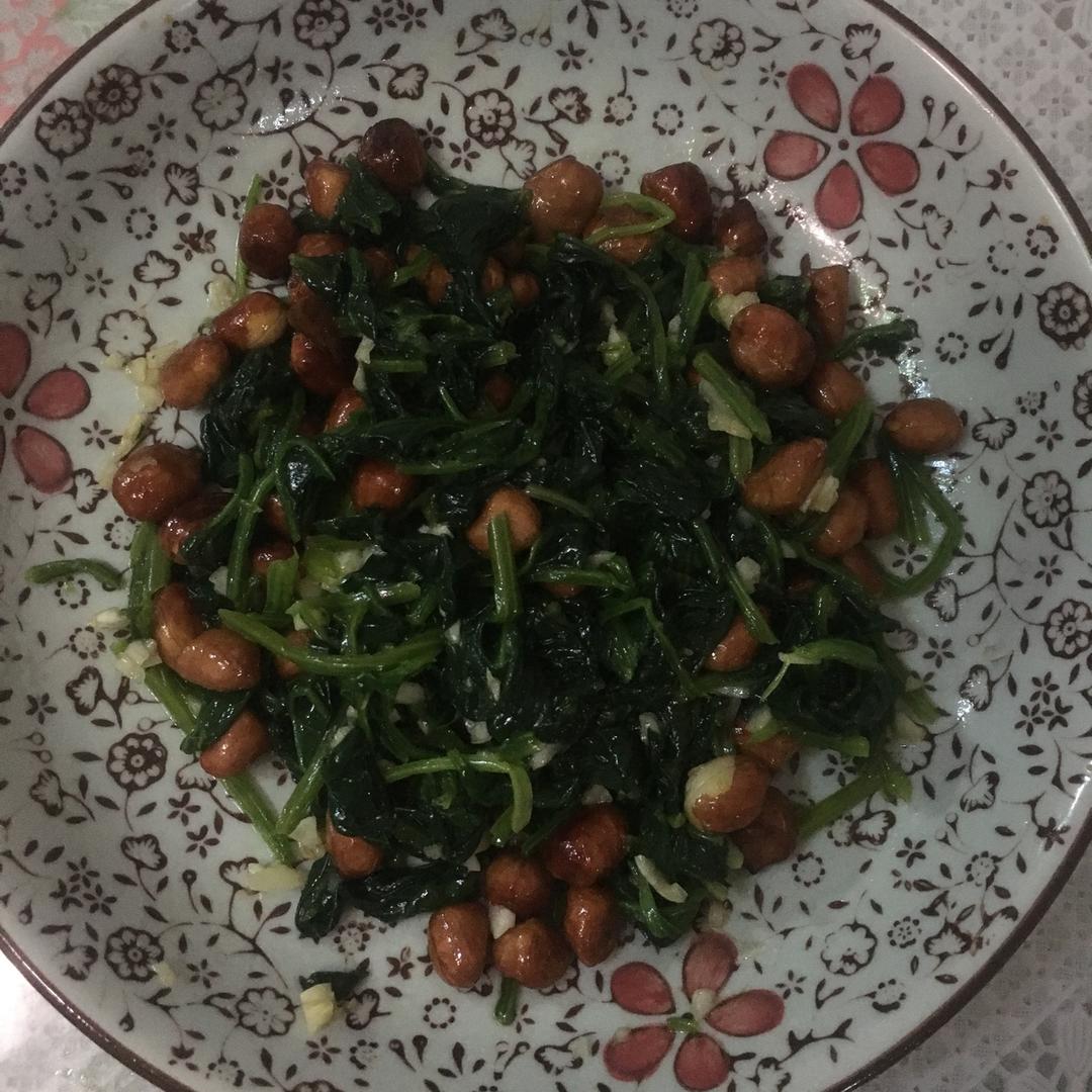 凉拌花生米菠菜