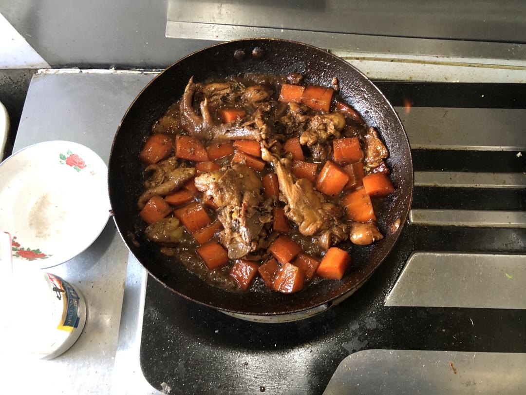 好吃流口水的红烧鸡块（三黄鸡）