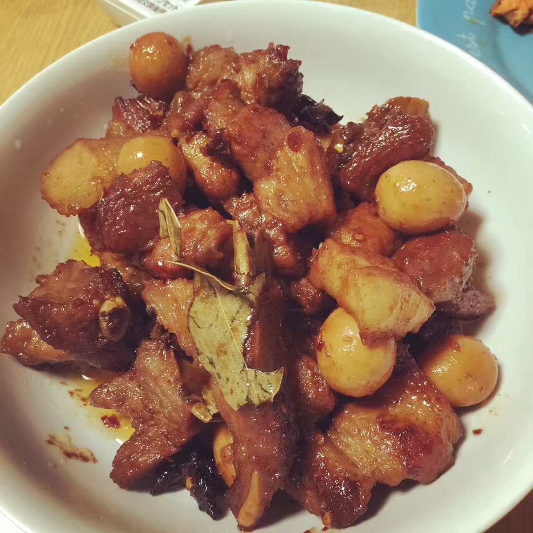 不焯水不放油的家常红烧肉