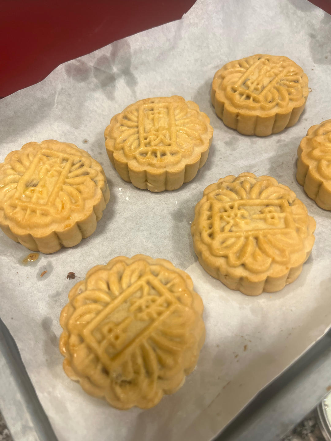 广式月饼—蛋黄莲蓉月饼