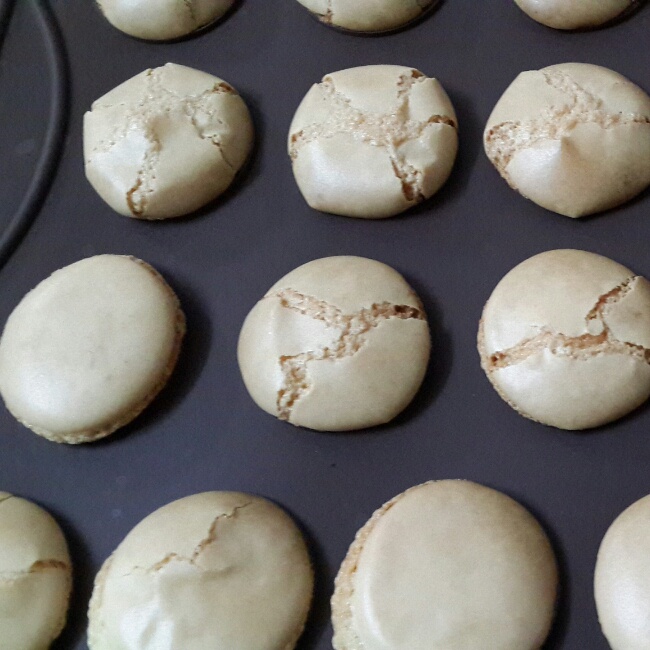 马卡龙(杏仁蛋白糖饼)