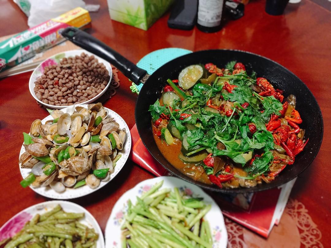 Q弹饱满的香辣小龙虾