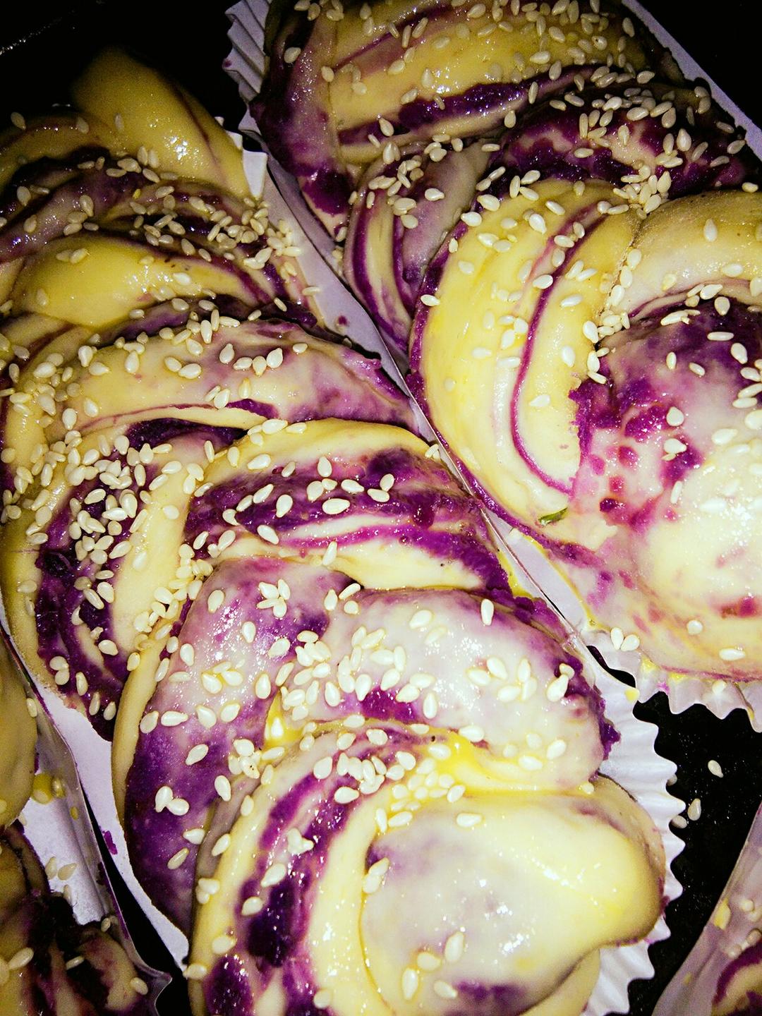 入门级不用揉出膜的手撕紫薯面包无黄油版