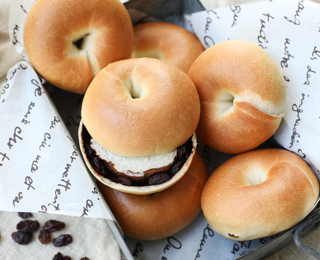 黑糖肉桂葡萄干贝果的做法