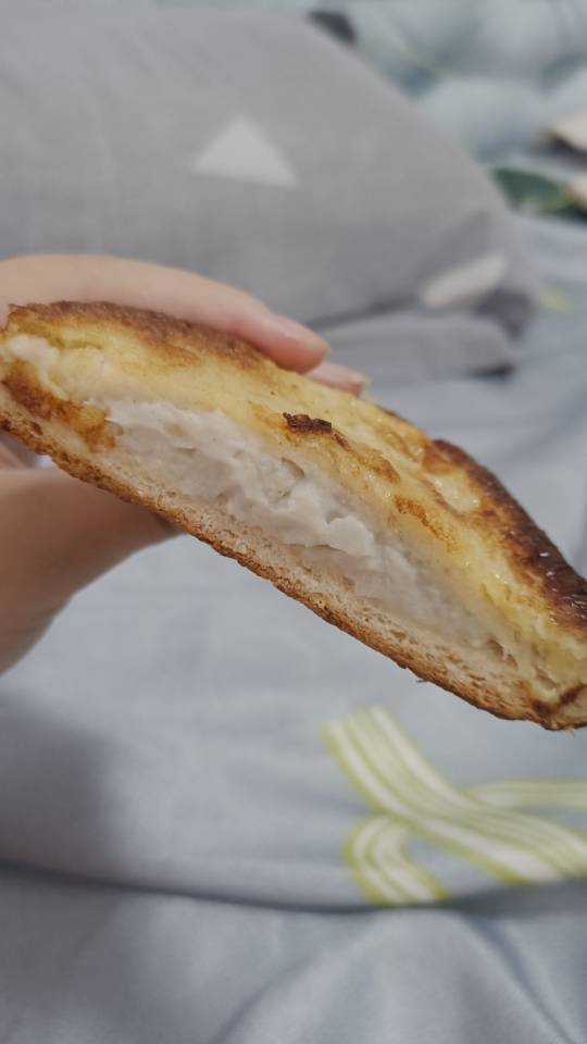 减脂餐｜超软糯的芋泥吐司‼️平底锅搞定～