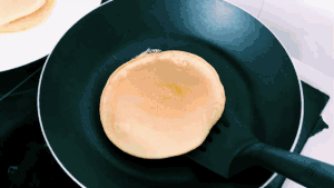 黄金比例原味Pancake的做法 步骤11