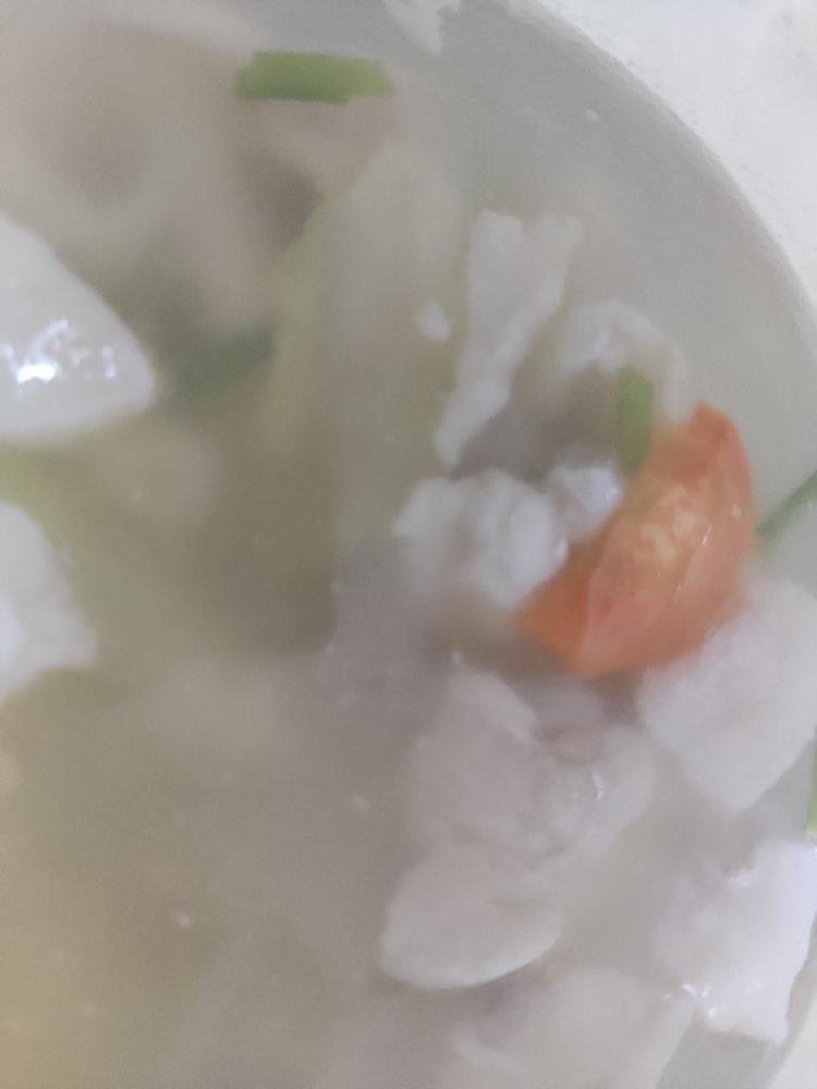 海鲜菇豆腐肉丝汤