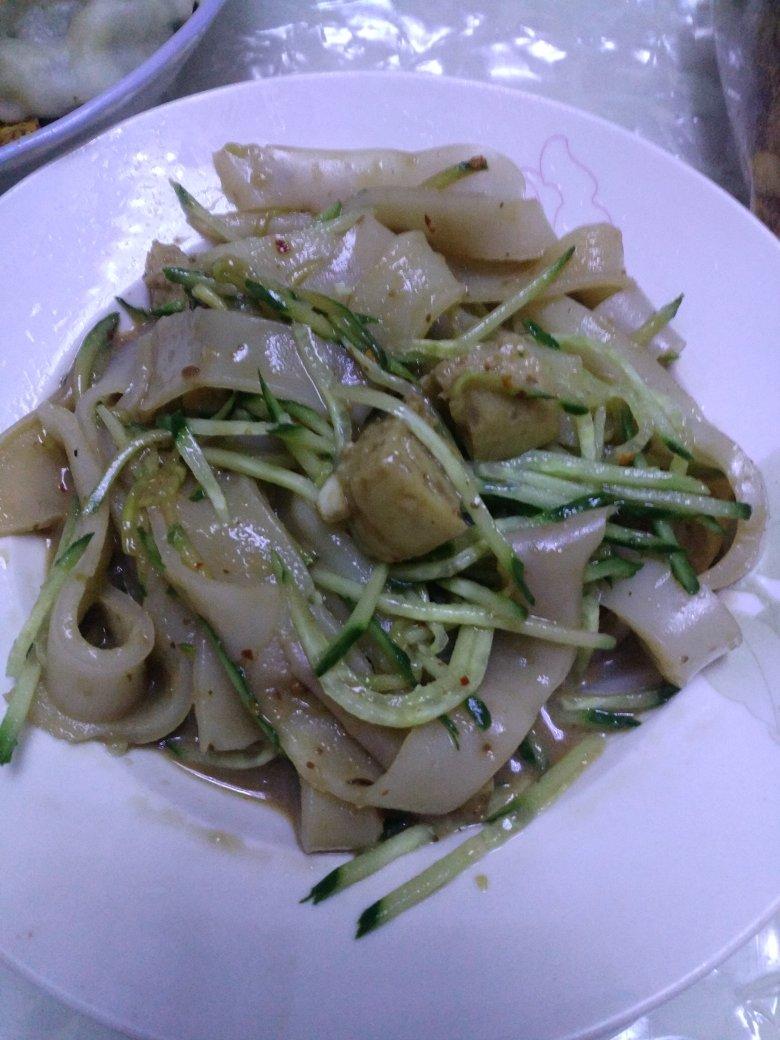 凉皮-家庭自制（告诉你自己做更劲道的秘诀）