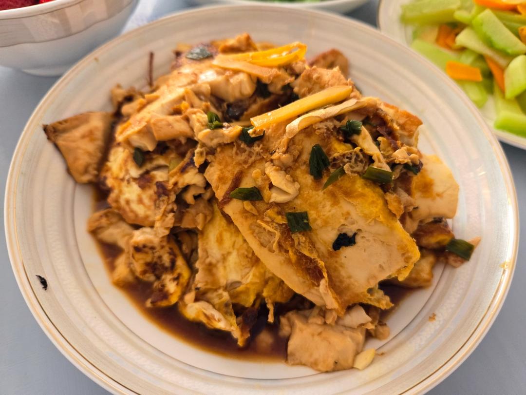 鲜美下饭.抱蛋烧豆腐