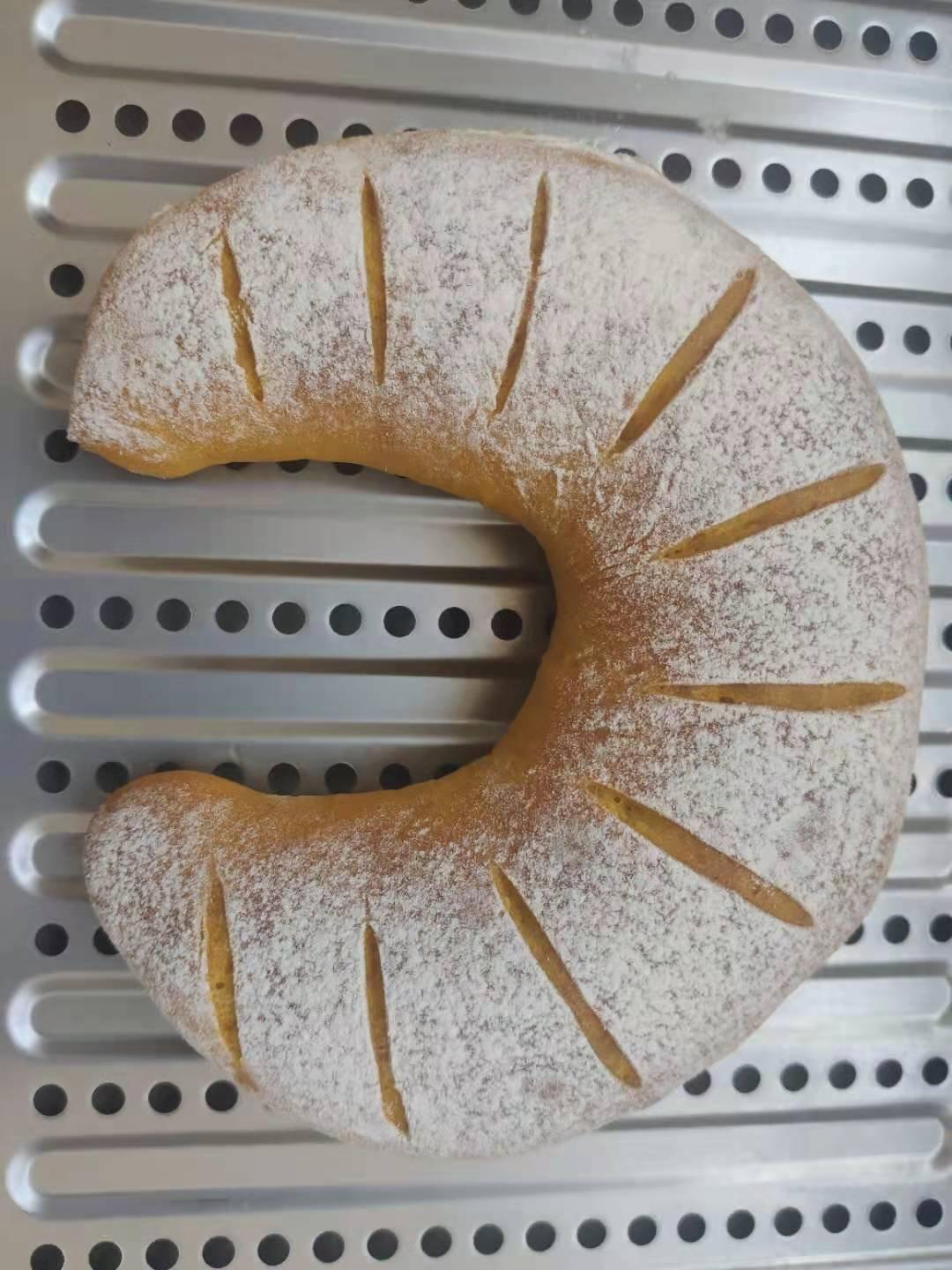 好吃到疯的南瓜奶酪软欧包