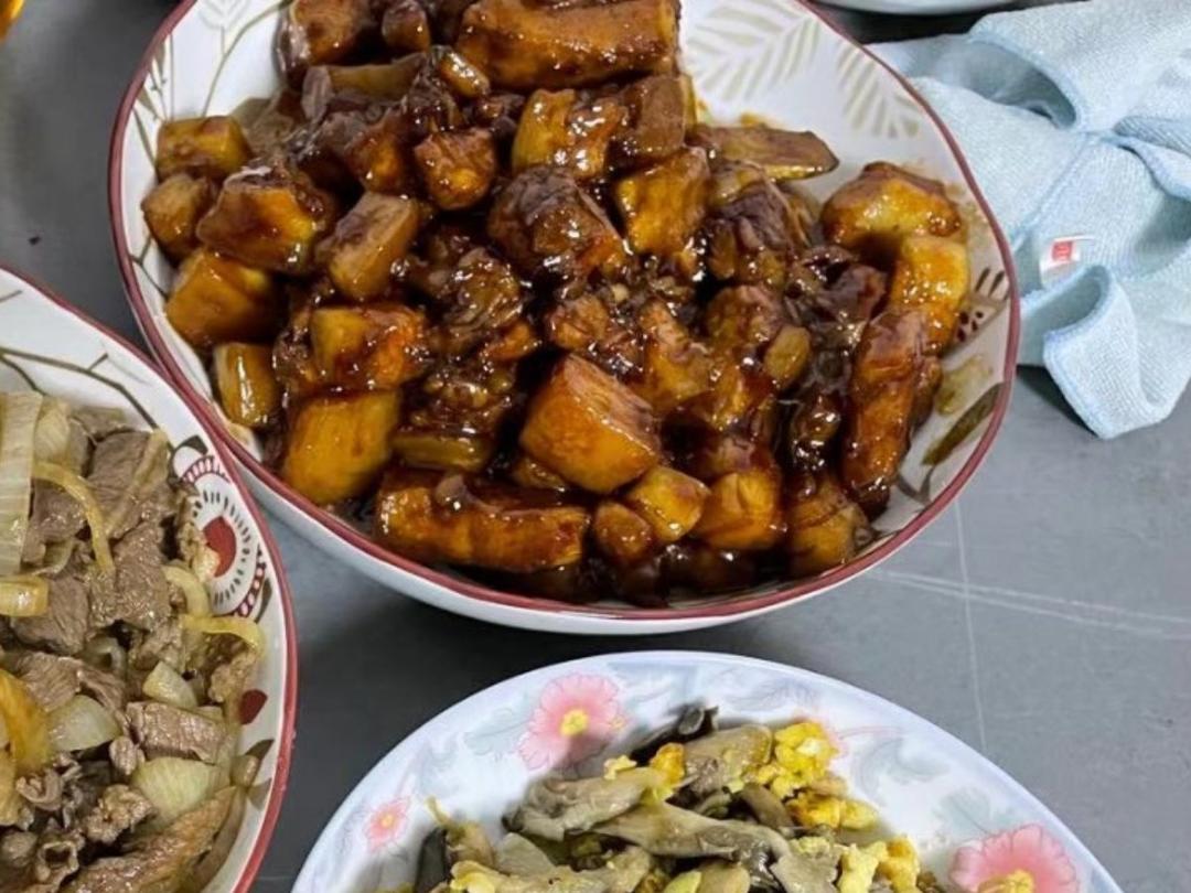 家常菜｜玉米烧排骨