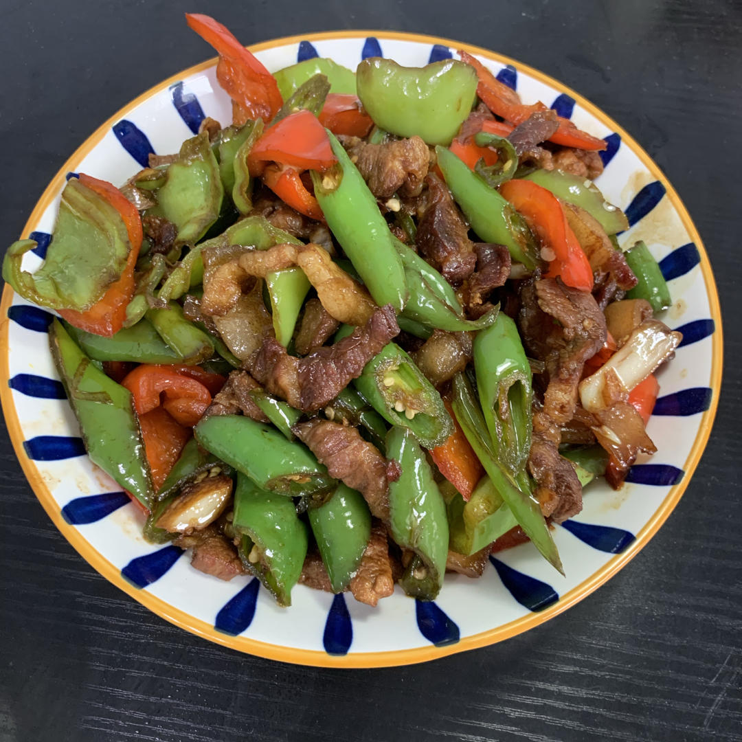 小卖部质检员儿做的下饭神器农家小炒肉