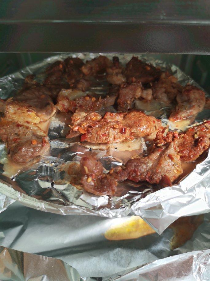 好吃的烤箱烤羊腿肉