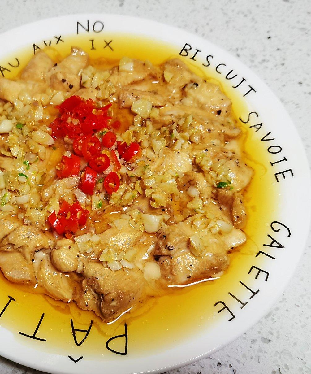 蒜蓉蒸鸡胸（鸡腿）