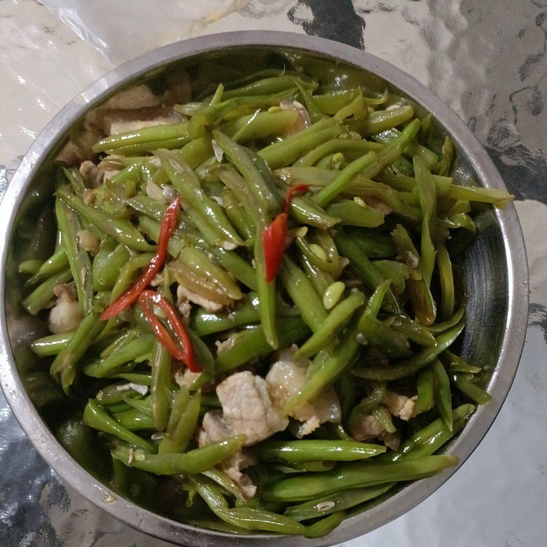不吃不知道，一吃吓一跳的蒜香素炒豆角