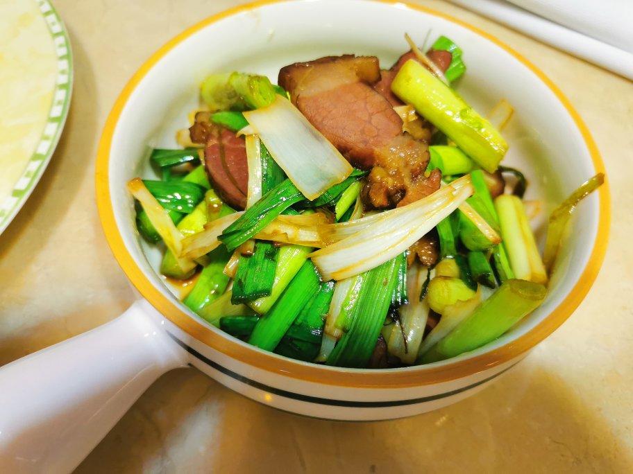 蒜苗炒腊肉