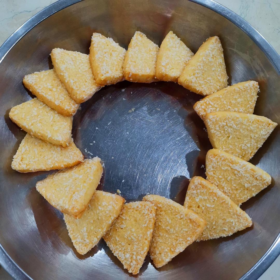 椰蓉三角酥