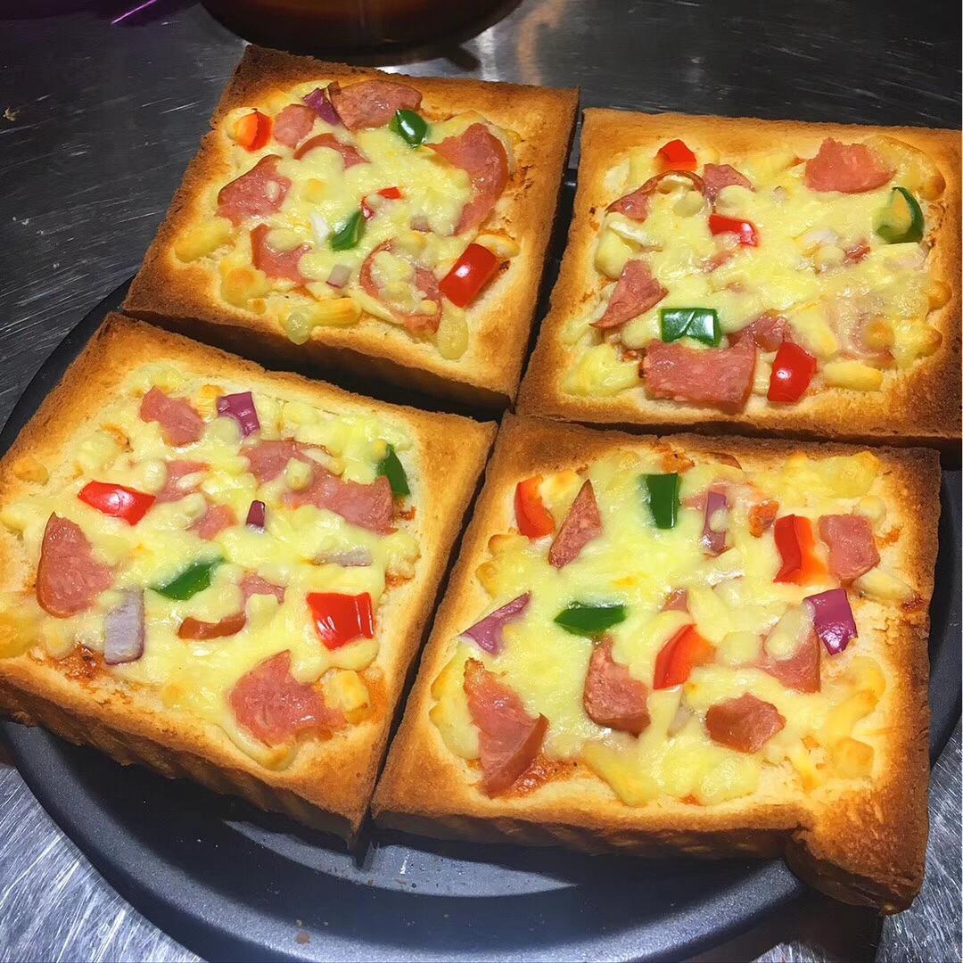 吐司培根小批萨