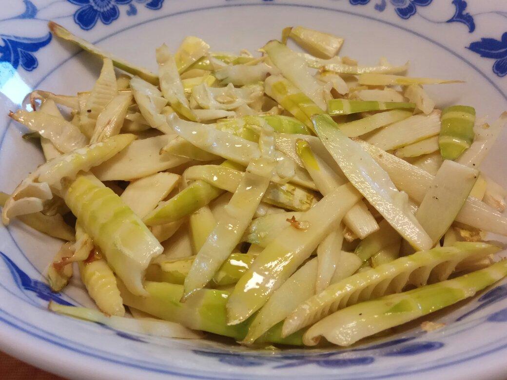 拉吉尔ikun做的清炒春笋