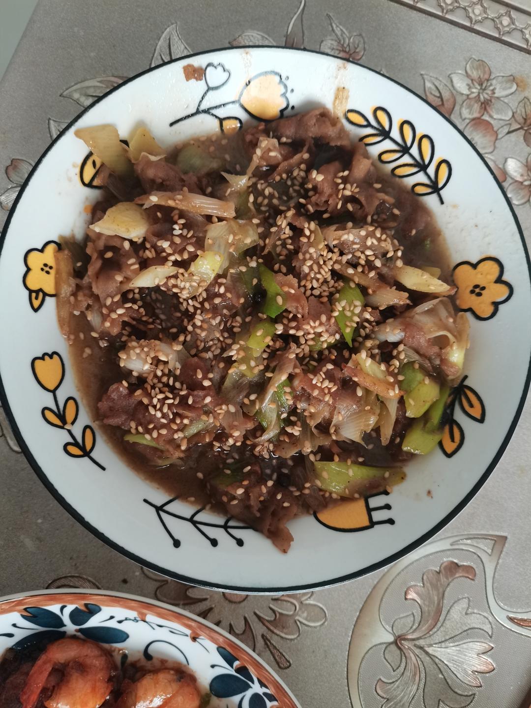 炒了20多年的葱爆羊肉