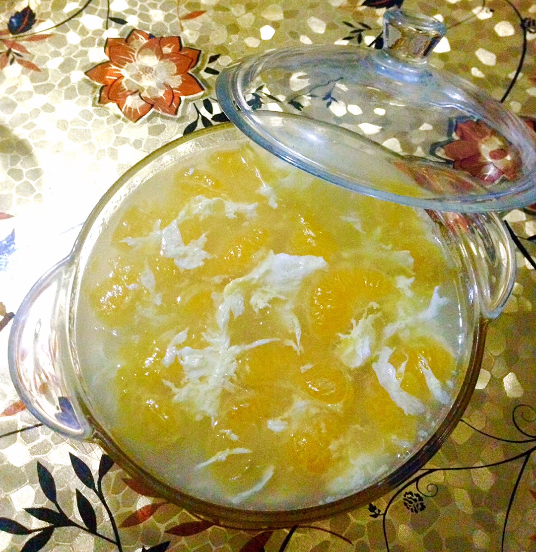 桔子银耳甜汤的做法
