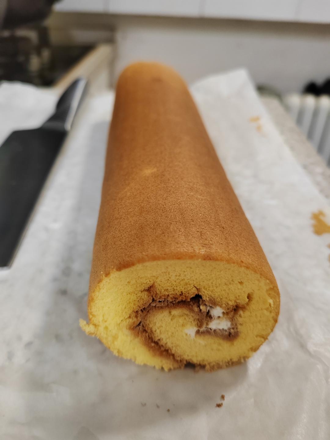 怀旧老奶油瑞士卷