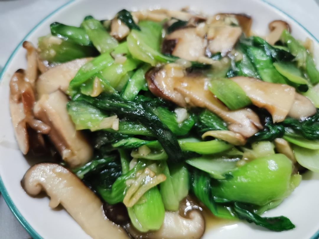 香菇油菜（简单快手）