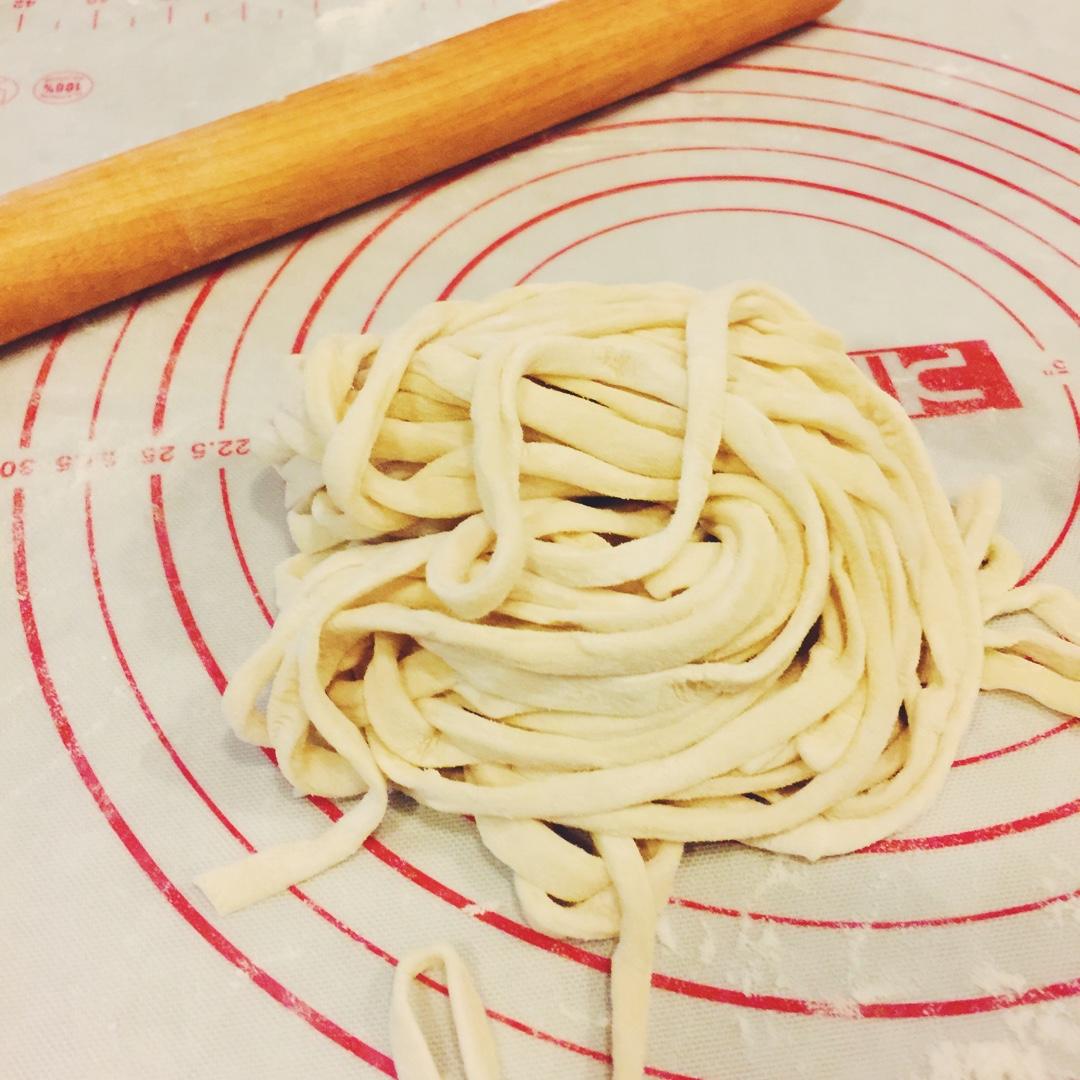 家常手擀面