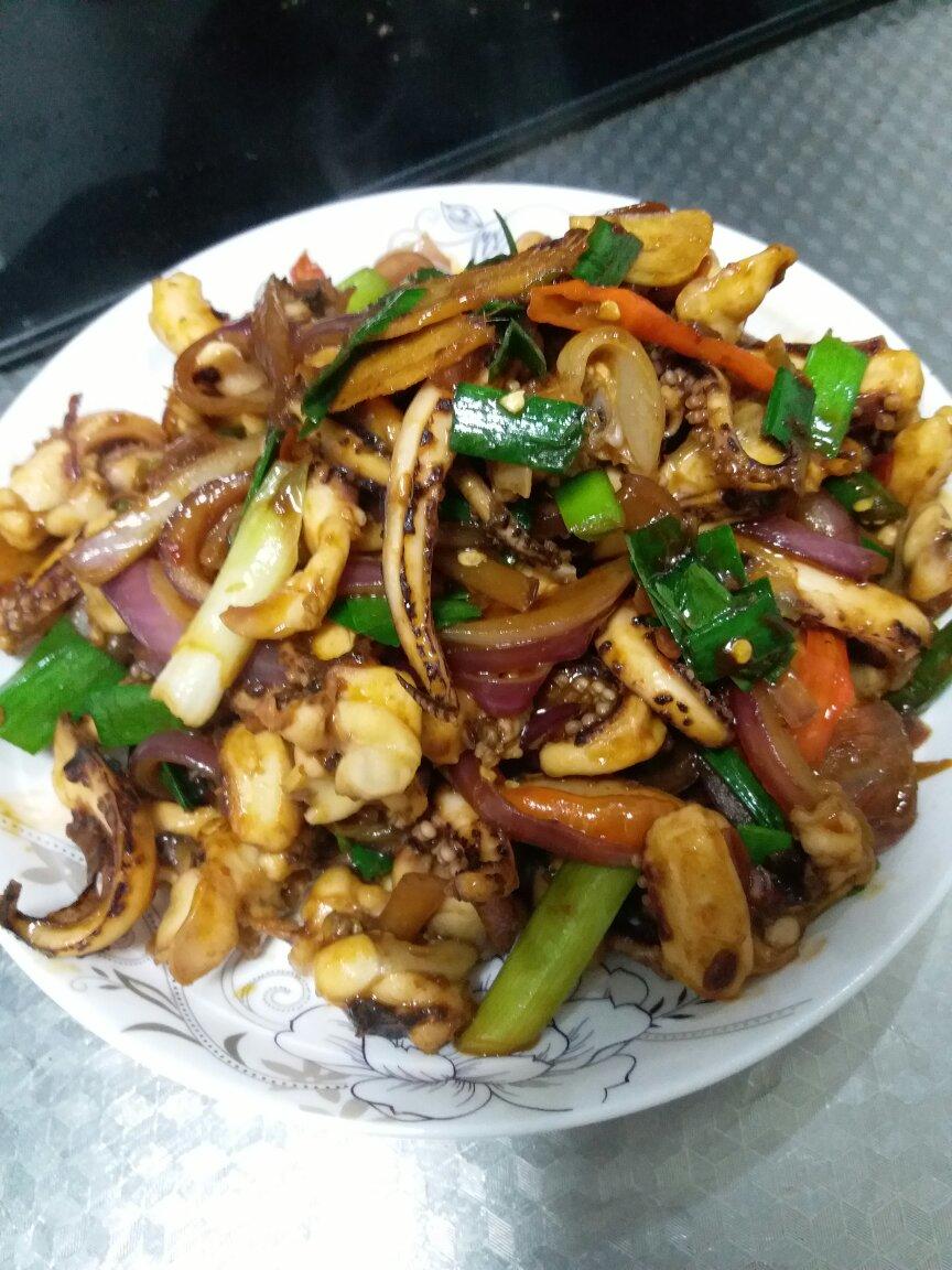 洋葱爆炒鱿鱼