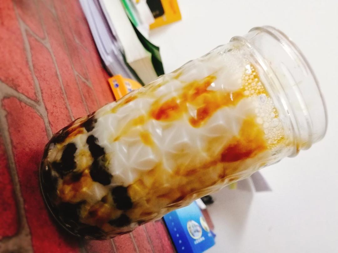 黑糖珍珠鲜奶-在家喝鹿角巷