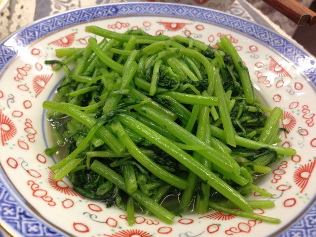 清炒蒿子秆