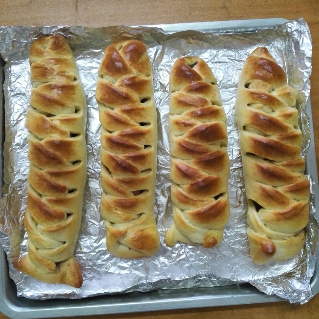 淡奶油豆沙面包