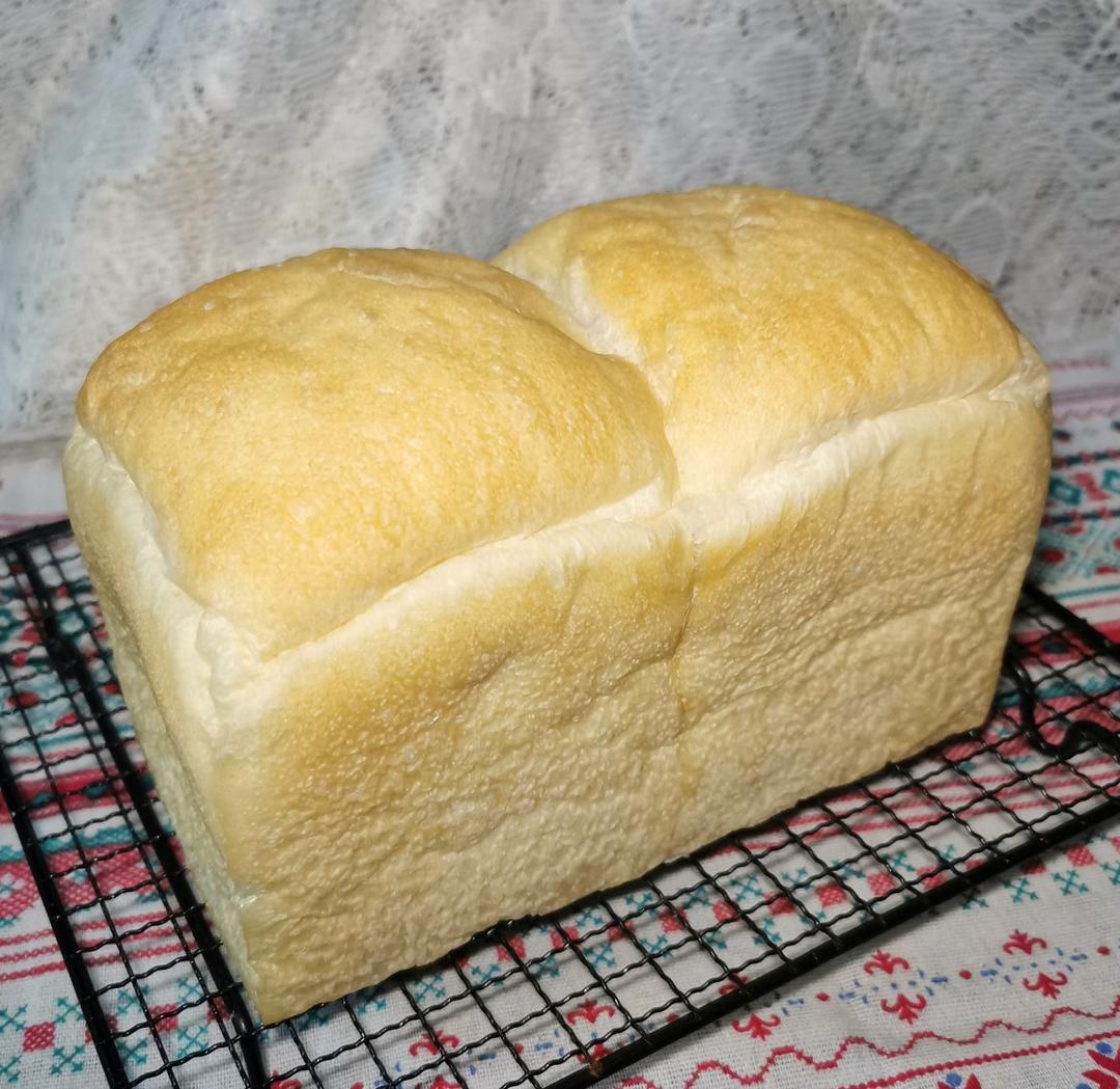 英式脆皮硬吐司~