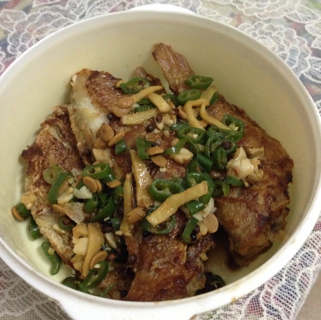 黄豆酱焖鱼