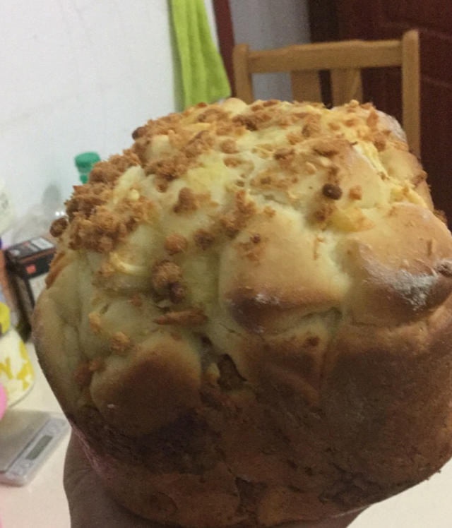 肉松手撕面包—超软会爆浆的面包哟