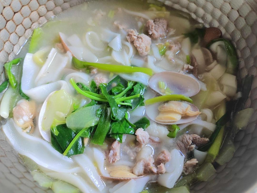 一个人的午餐