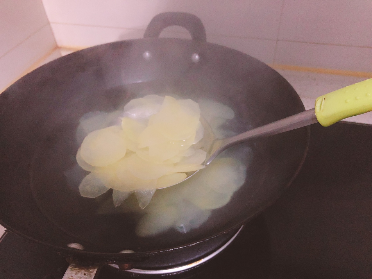 凉拌土豆片🥔的做法 步骤3