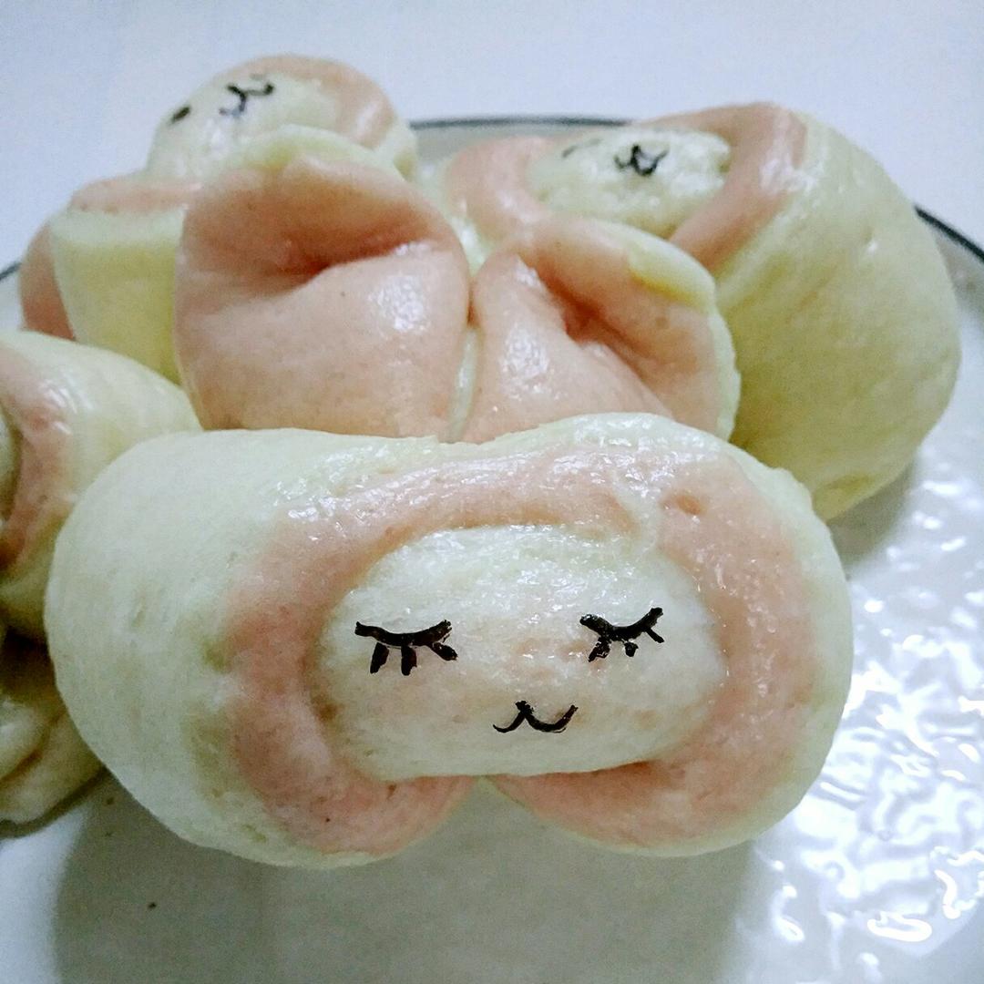 卡通兔子馒头